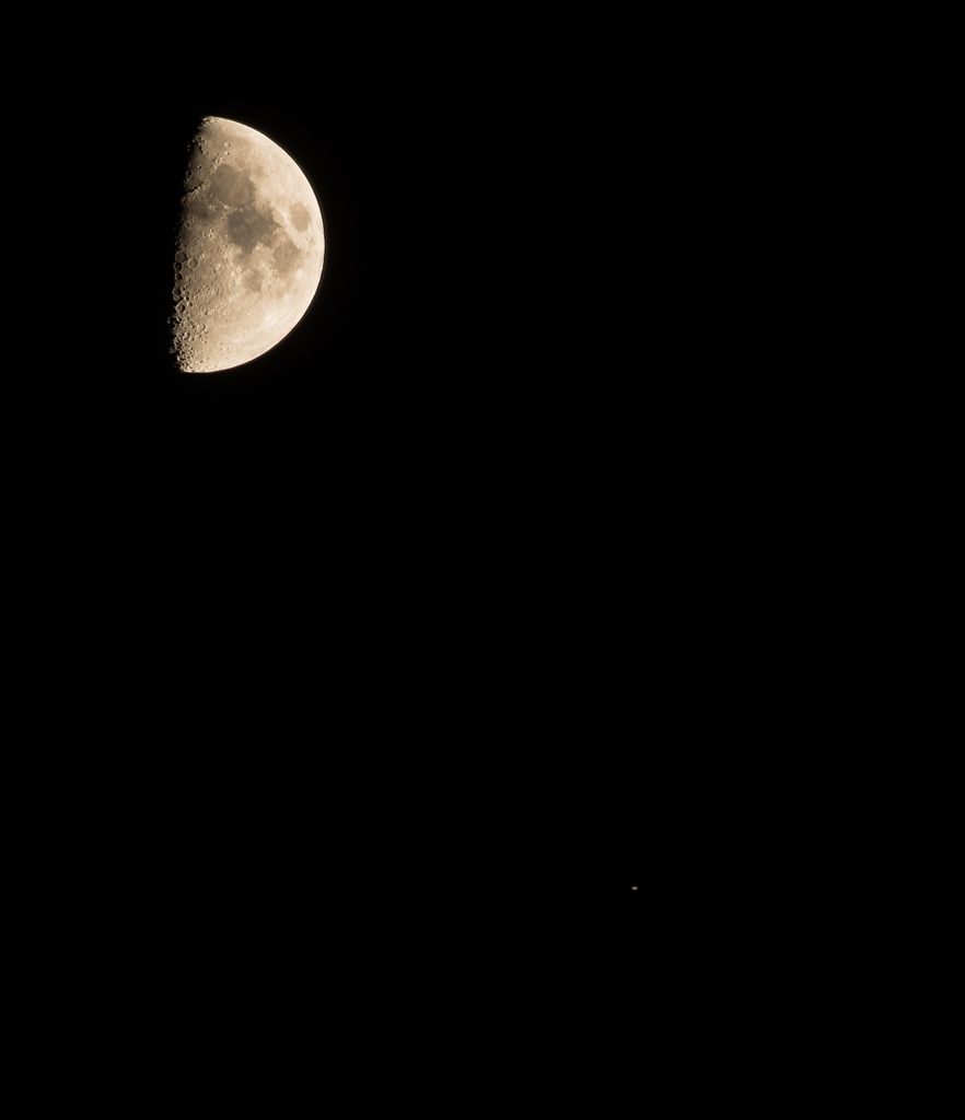 La Lune et Saturne